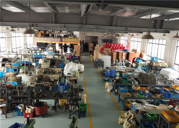 La Cina Shanghai Rong Xing Industry &amp; Trade Co. Ltd.