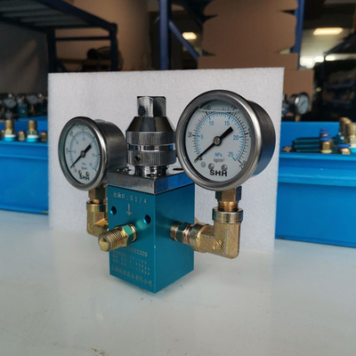 Regolatori di pressione del materiale del CE con la valvola di Rlief di pressione della pompa del grasso del pistone